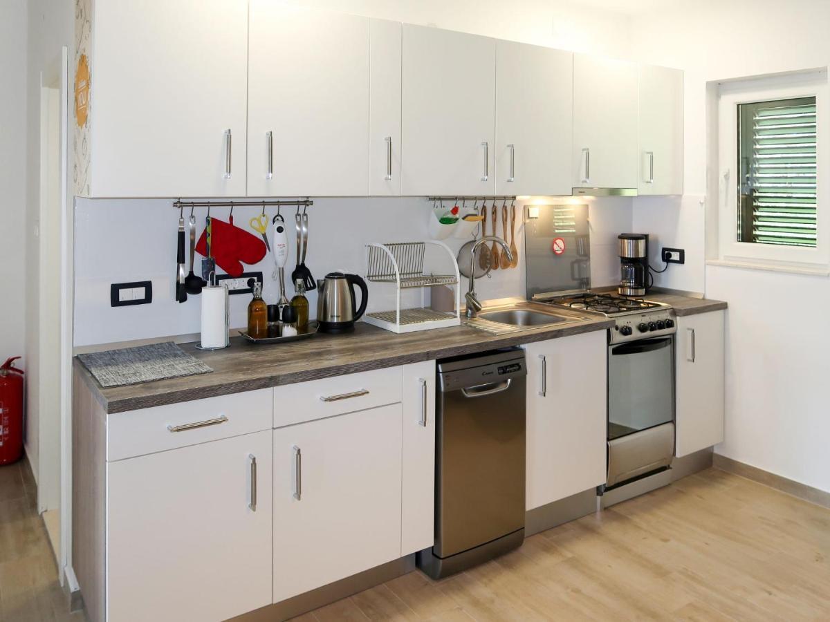Apartment Bacic - Omi216 By Interhome Marusici  外观 照片